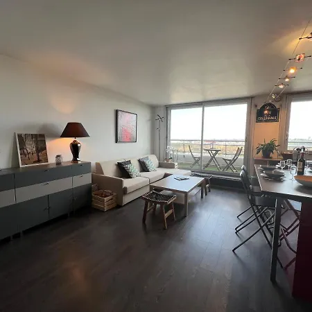 Above Paris Eiffel Tower View Balcony Apartment Exterior photo