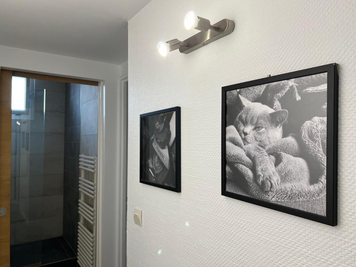 Above Eiffel Tower View Balcony Apartment